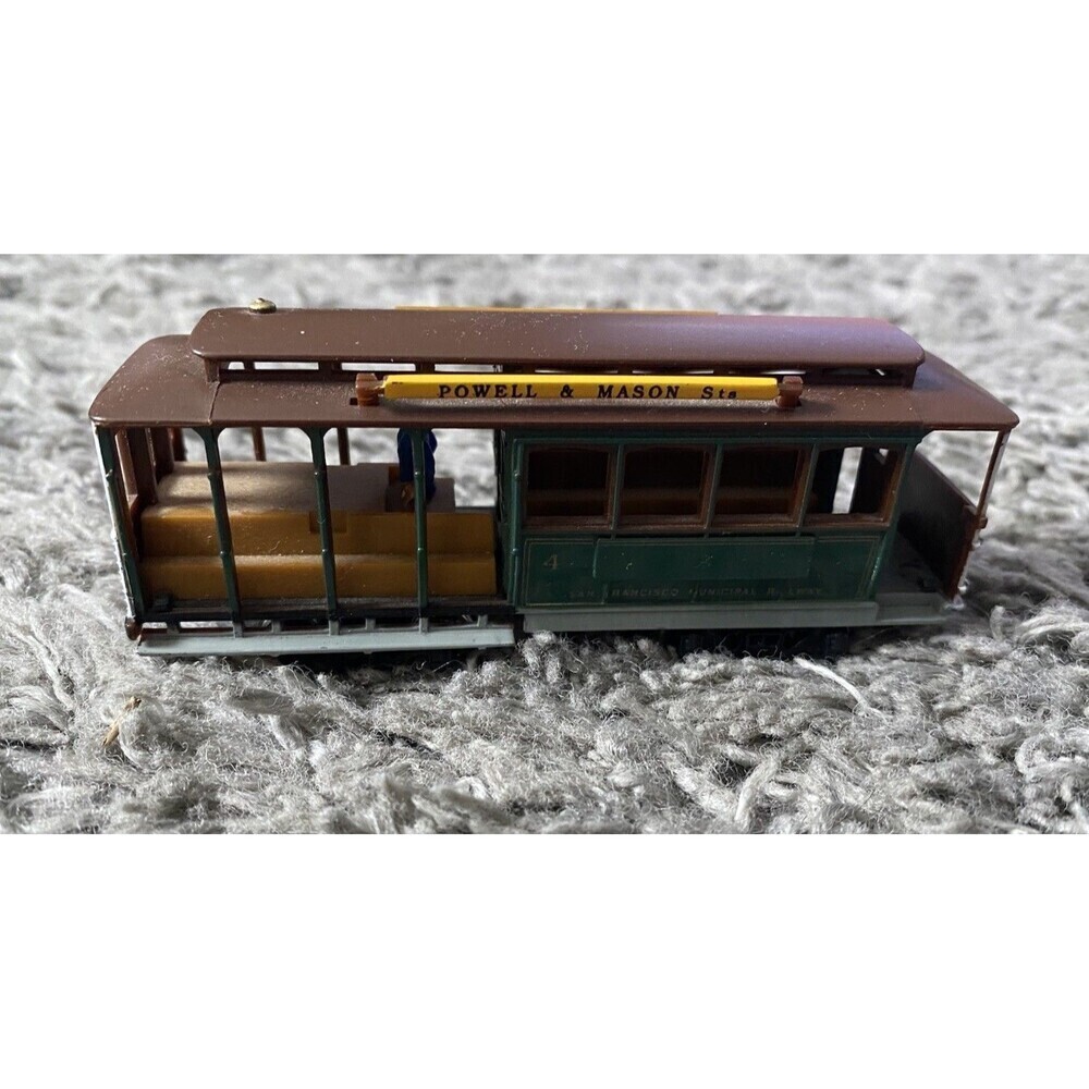 San Francisco Cable Car Powell & Mason Sts, Vintage Trolley Model